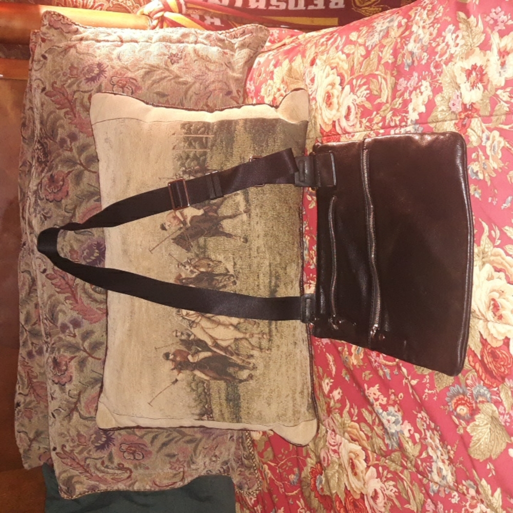 🌺SUPPLE LEATHER BLACK Crossbody